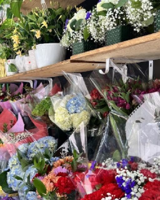 A&B Flower Shop