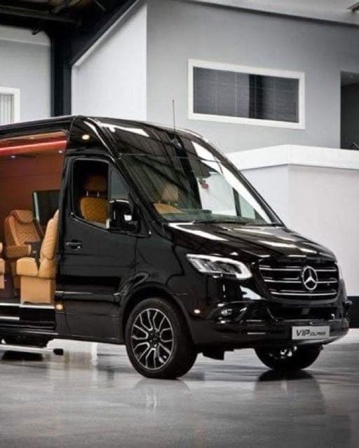 Ground Limo