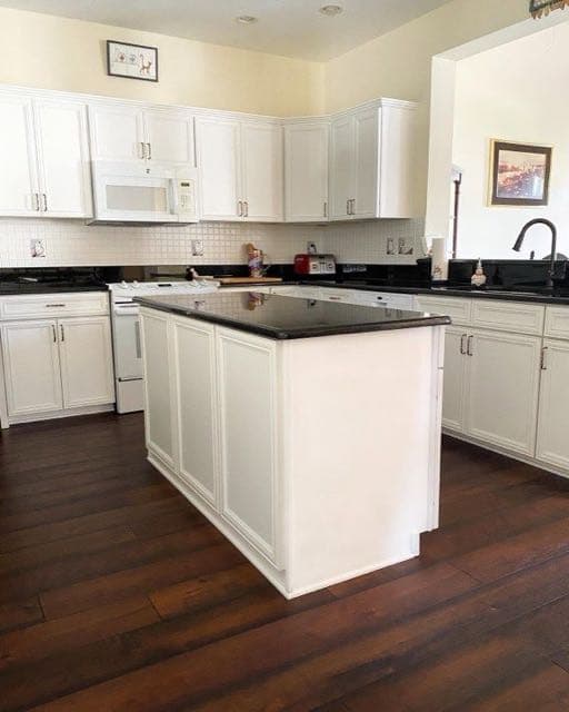 Sino Carpet & Tile